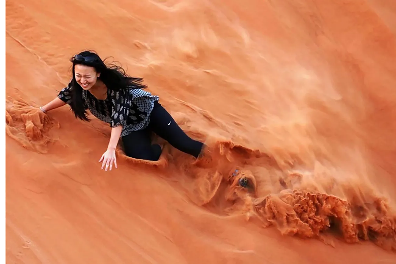 Close view of red sand texture on a Lahbab dune